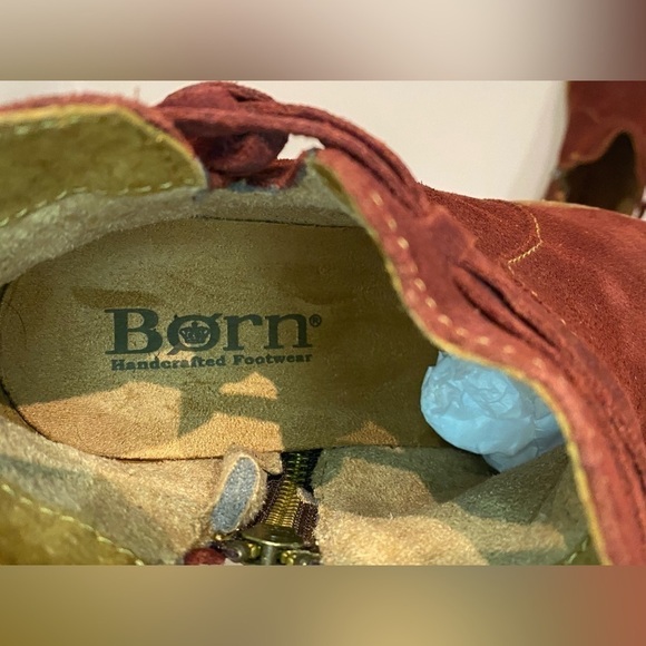 NEW BORN Women's Wynter Dark Red Distressed Side-Zip Ankle Boots Size 6.5M - Picture 8 of 11